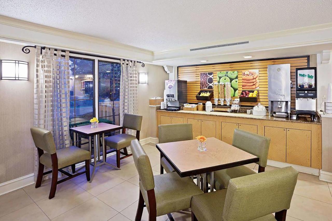 Norwood Inn & Suites Merrillville Eksteriør bilde